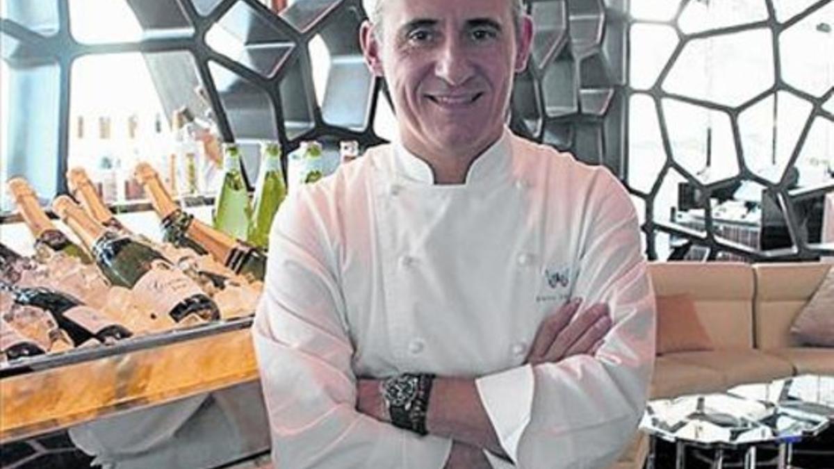 Paco Pérez, premiado como mejor restaurante del año, en Miramar.