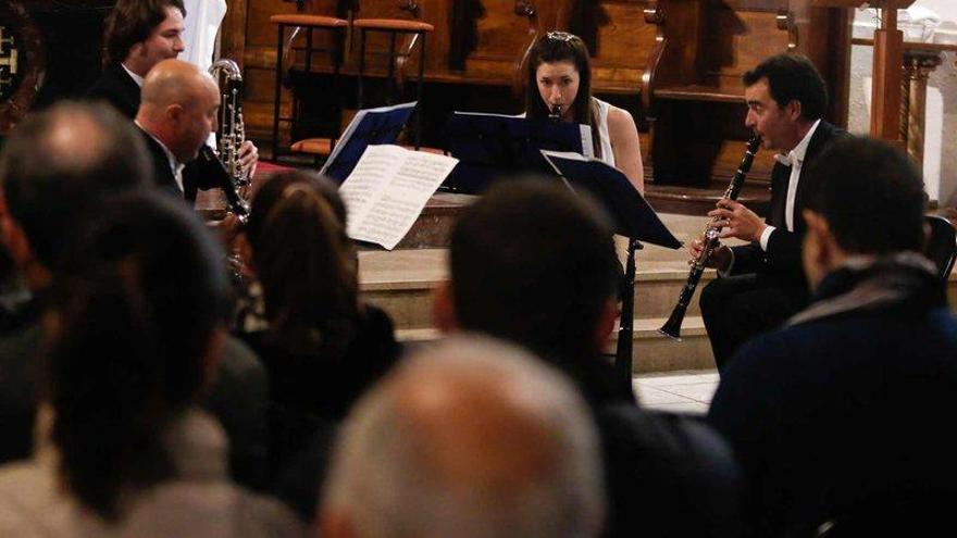 Recital de clarinetes y voz en el tercer concierto de las jornadas avilesinas