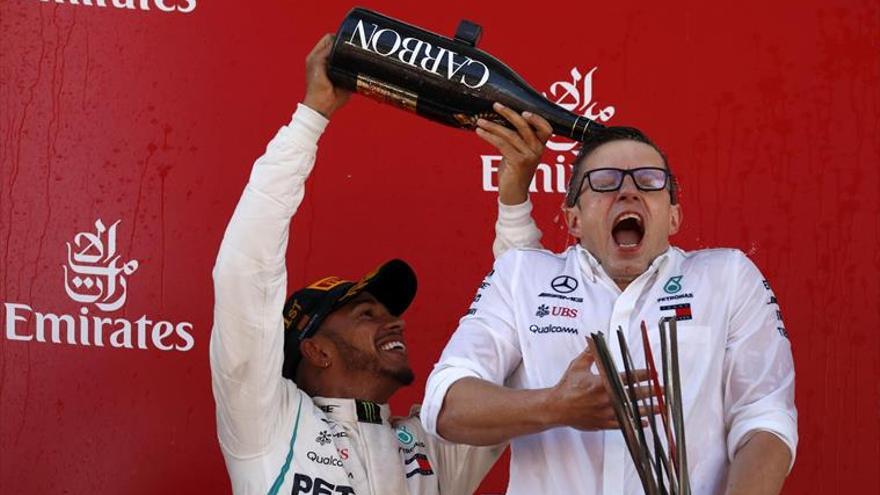 Doblete de Mercedes con Hamilton y Bottas