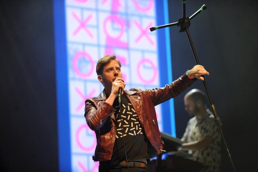 Kaiser Chiefs traen a 20.000 personas en Riazor