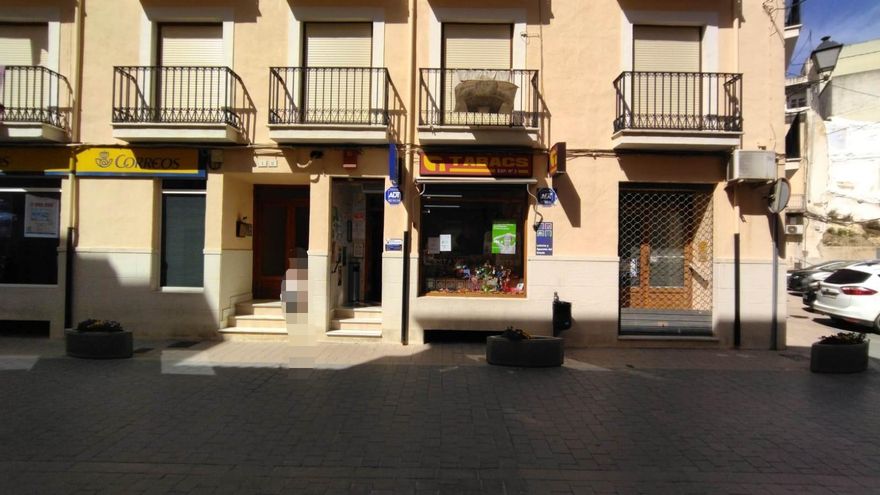 Lluvia de billetes en Castalla tras tocar un segundo premio de La Primitiva