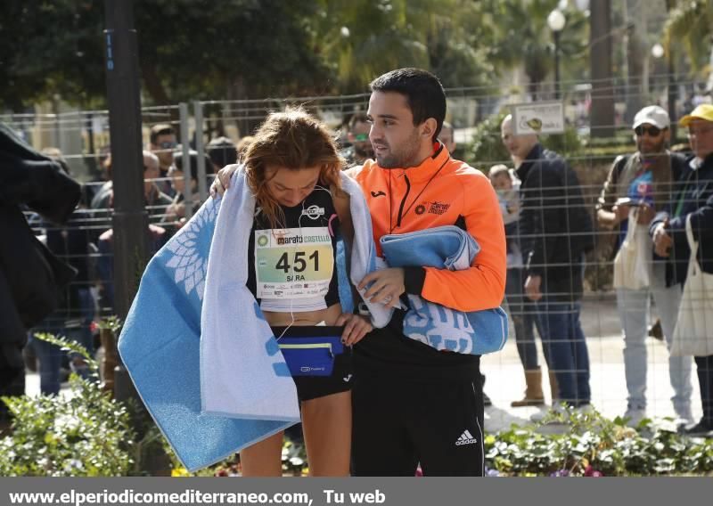 Atletas en el IX Marató BP de Castellón