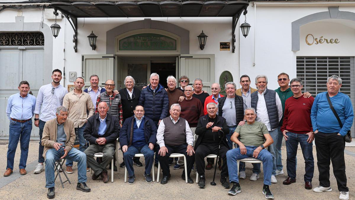 Los 23 abonados del restaurante Ca n'Alfredo