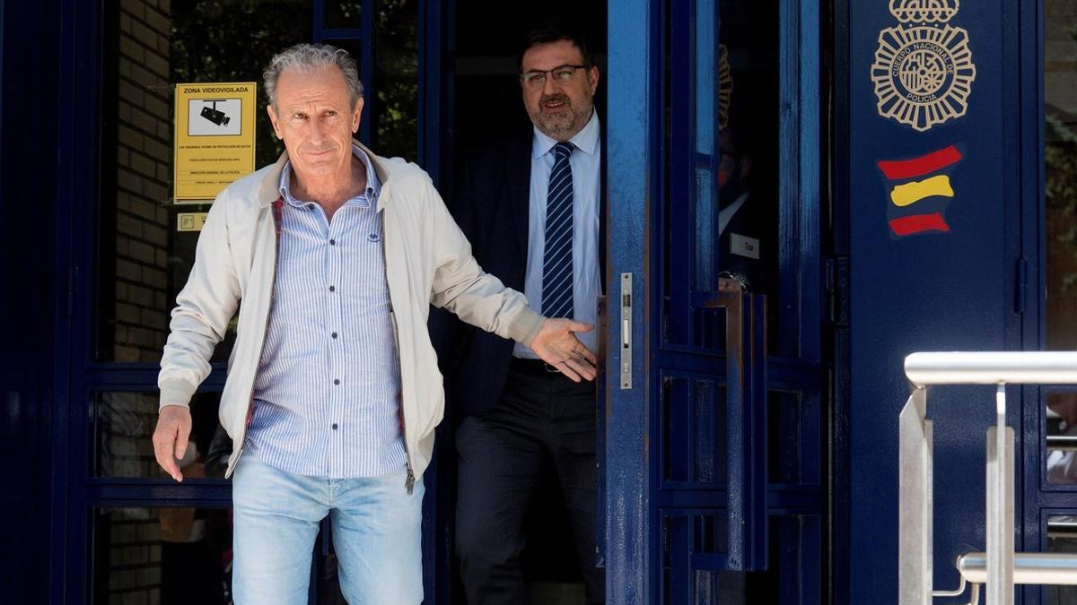 20190529-636947424809325825