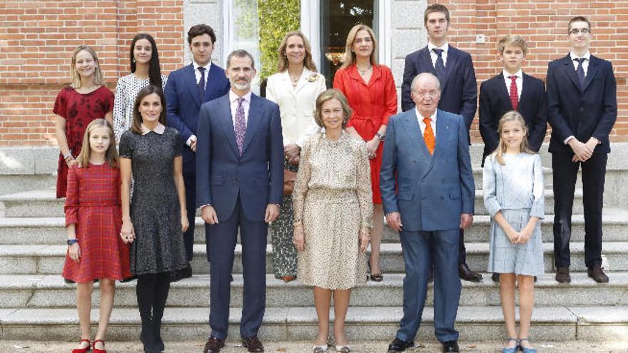La reina Sofía logra reunir a su familia
