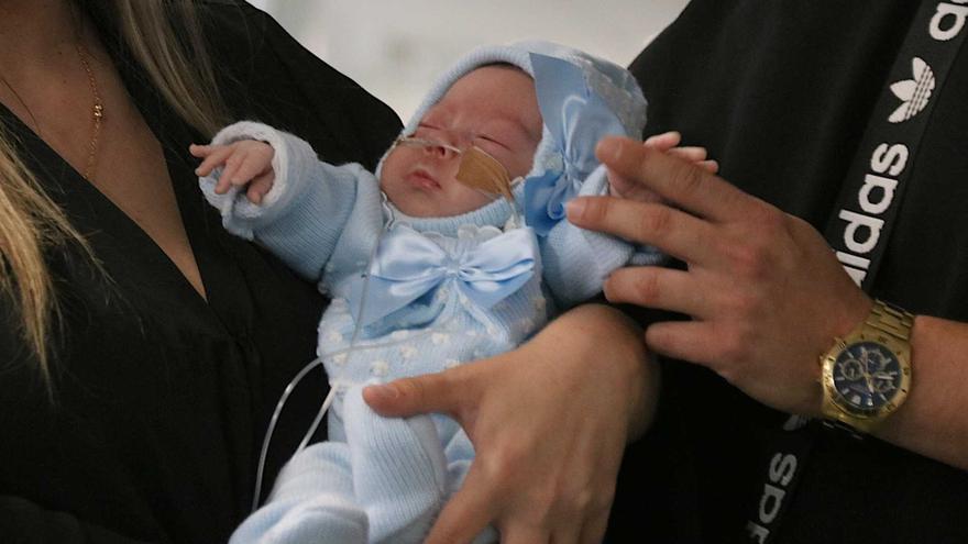 Neix sa el primer nadó d&#039;una dona amb l&#039;úter trasplantat a Espanya