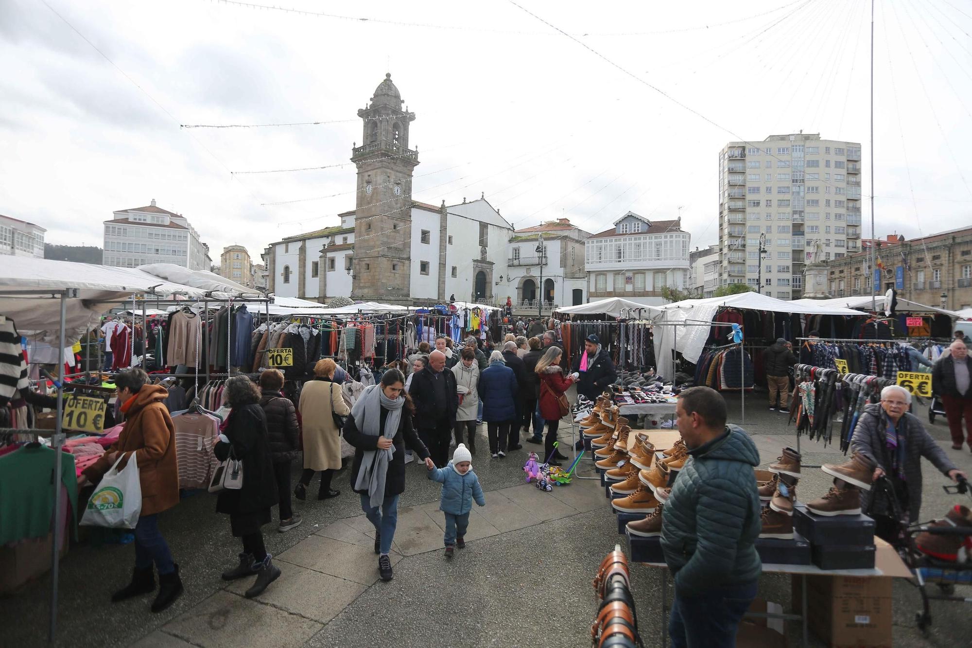 Betanzos abre 2024 fiel a la tradicional feria de Año Nuevo