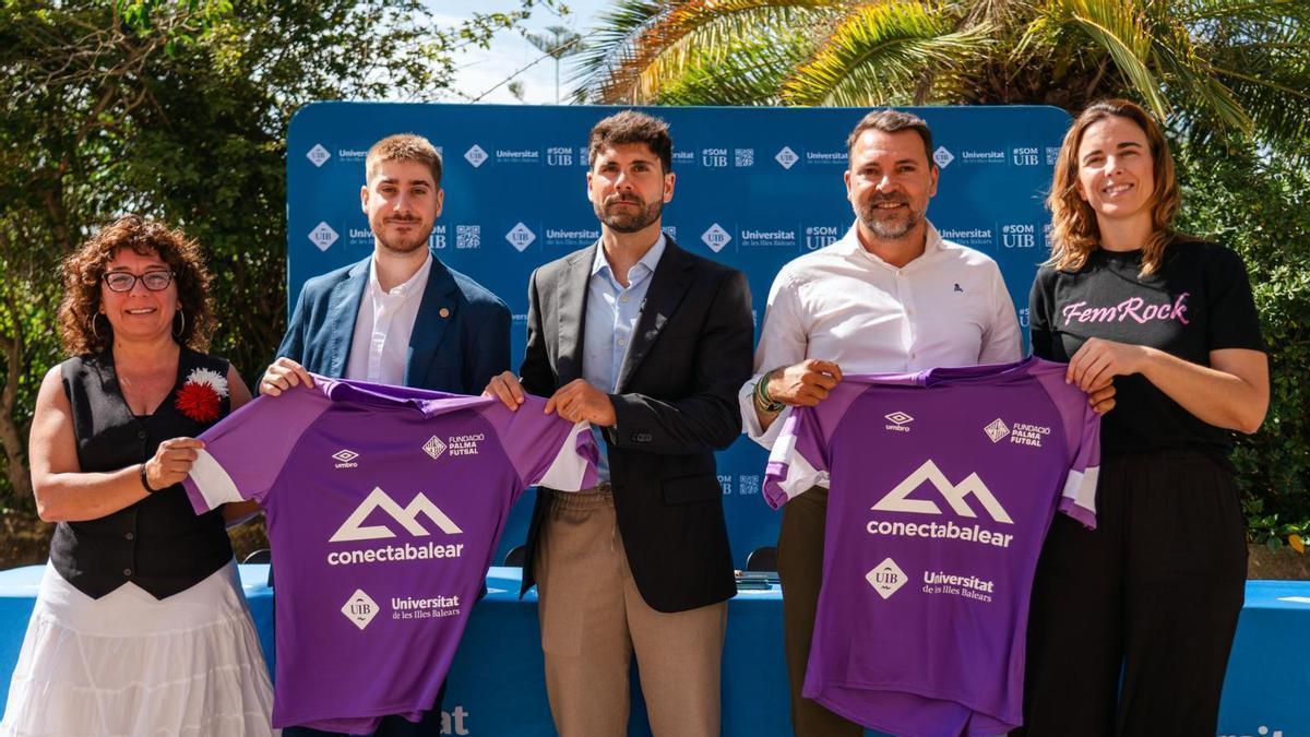 Firma del convenio entre la Fundació Miquel Jaume – Palma Futsal y la Universitat de les Illes Balears