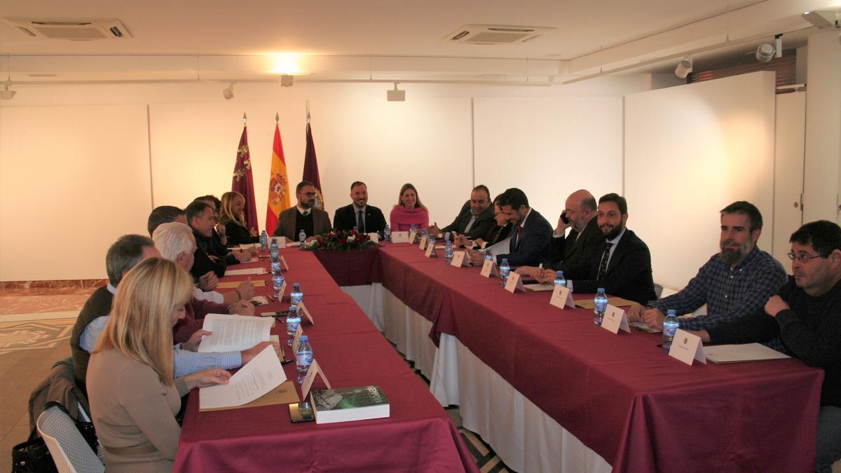 Reunión del Consejo Sectorial de Potenciación del Casco Histórico de Lorca, anoche, en el Centro Cultural Fondo Espín.