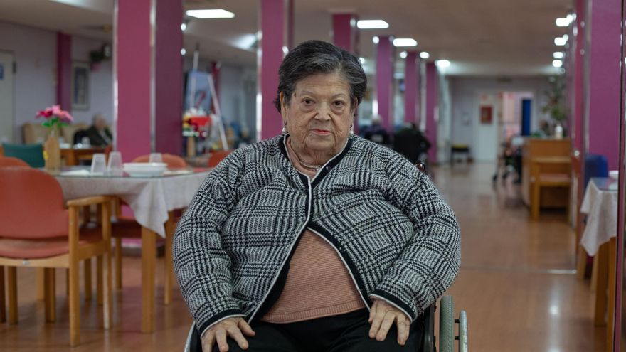 &quot;Desde que me vacuné contra la covid la primera, López Miras, que vino a verme, es otro hijo para mí&quot;