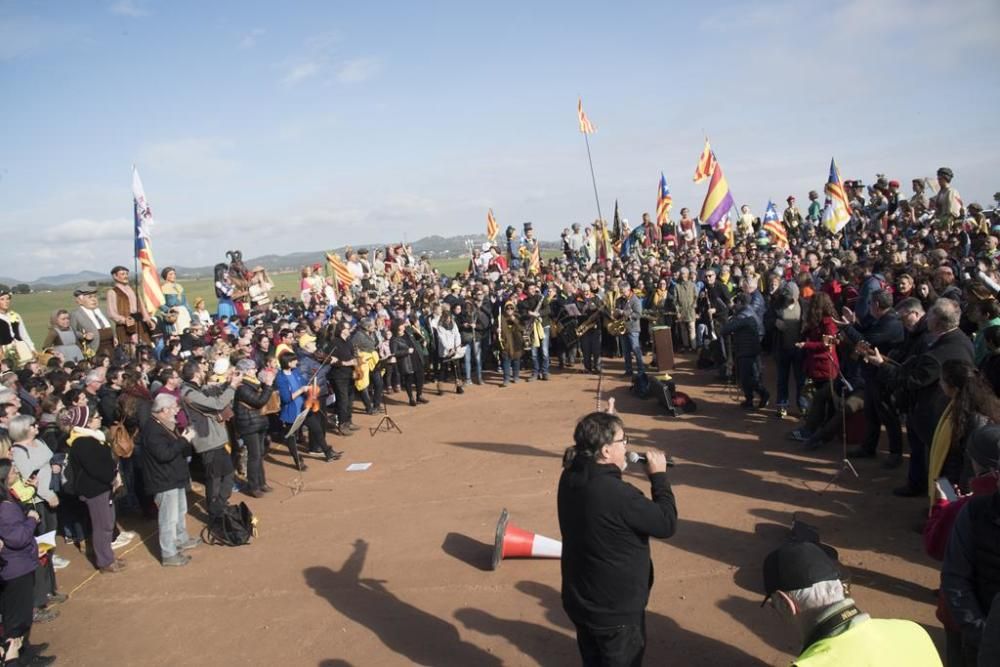 Trobada de colles geganteres a Lledoners