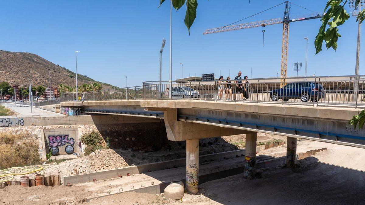 Puente de Soldado Rosique, ubicado junto al estadio Cartagonova