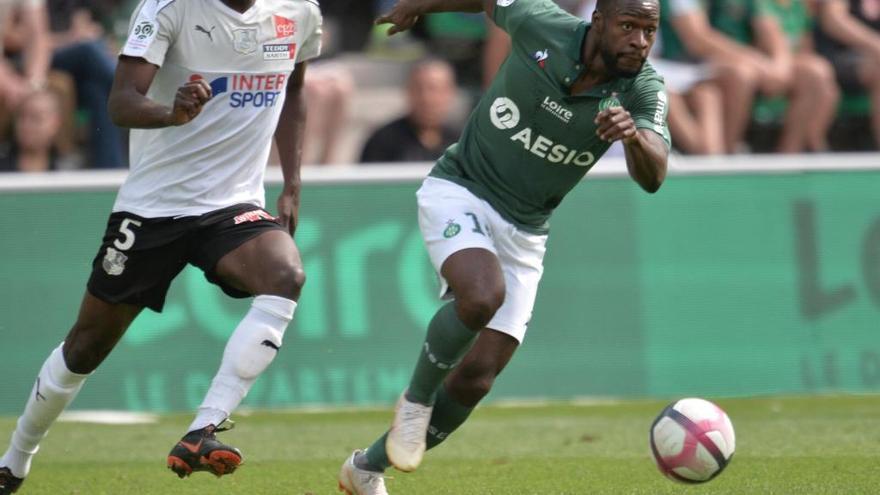 Salibur, en un partido con el Saint-Ãtienne de la tmeporada pasada.