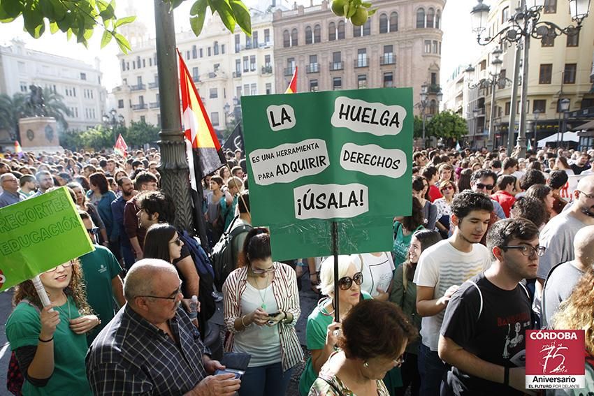 FOTOGALERÍA / Jornada de huelga estudiantil en Córdoba contra la LOMCE
