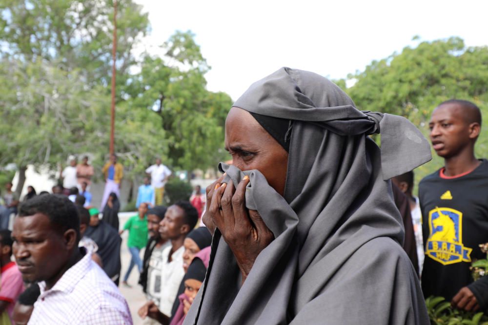 Explosión de un coche bomba en la capital de Somalia