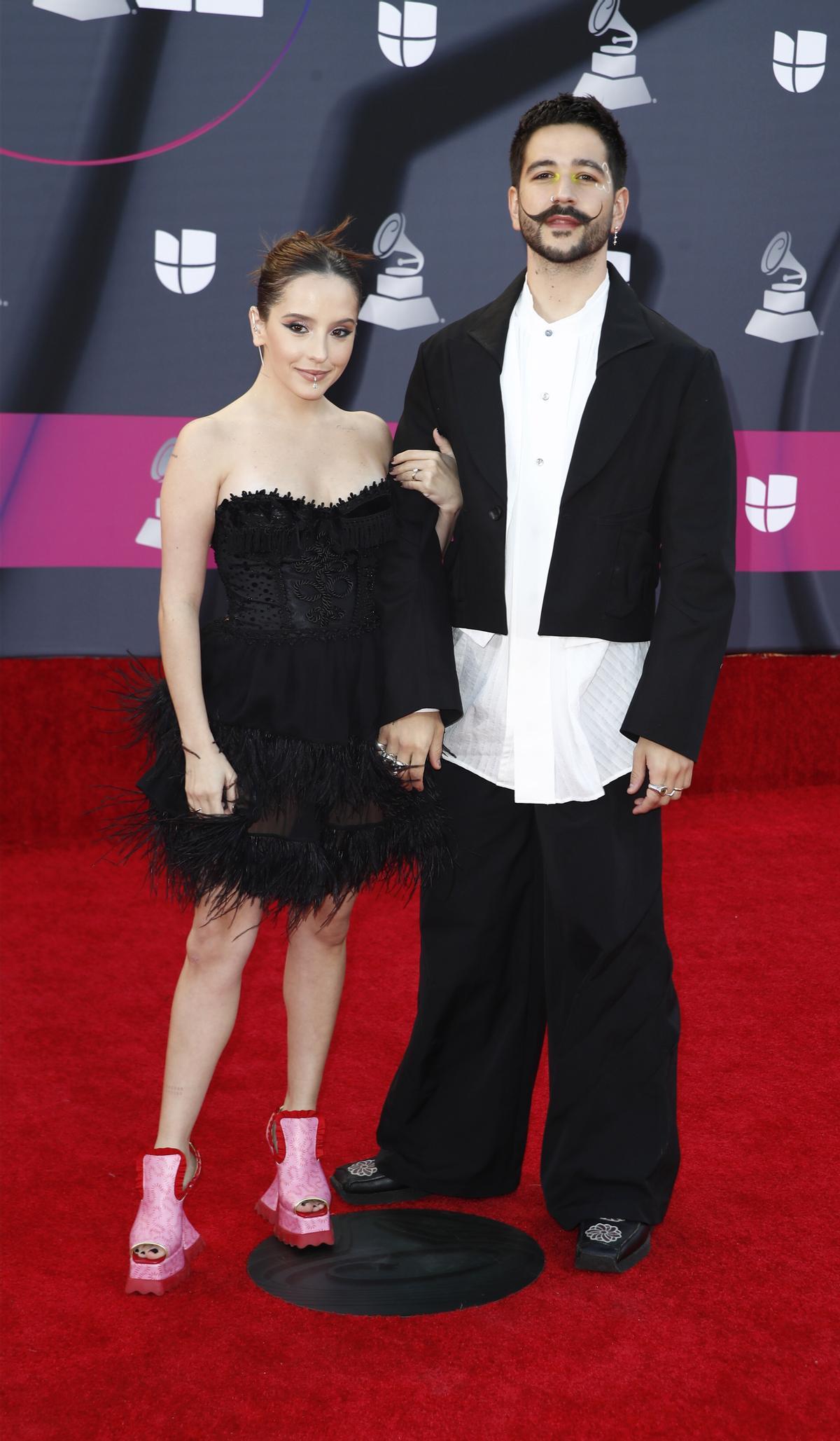 Las Vegas (United States), 17/11/2022.- Camilo (R) and Evaluna (L) arrive on the red carpet prior to the 23rd Annual Latin Grammy Awards at the Michelob Ultra Arena at Mandalay Bay in Las Vegas, Nevada, USA, 17 November 2022. The Latin Grammys recognize artistic and/or technical achievement, not sales figures or chart positions, and the winners are determined by the votes of their peers - the qualified voting members of the Latin Recording Academy. (Estados Unidos) EFE/EPA/CAROLINE BREHMAN