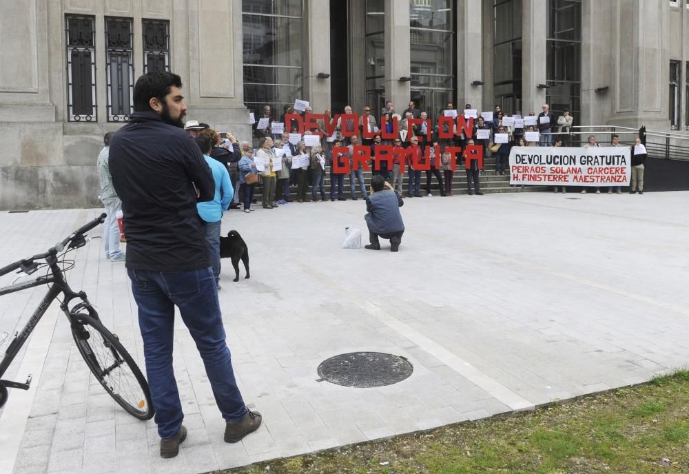 Marcha cívica por la devolución de terrenos