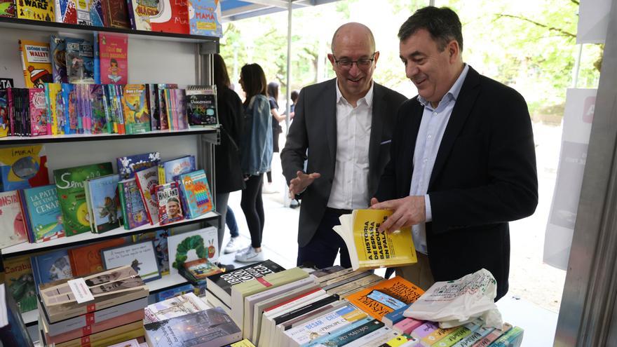 Arranca la Feria del Libro de Santiago, con más de 100 autores y 50 citas culturales durante 9 días