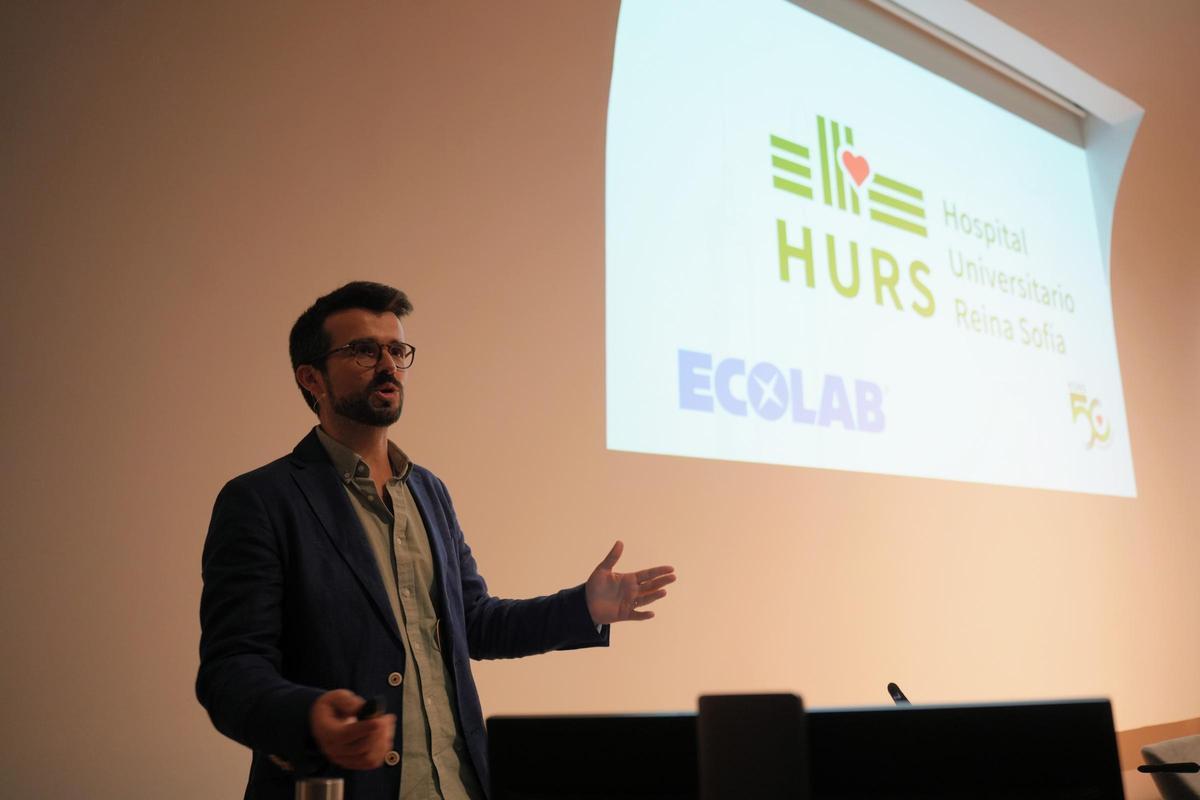 Mario Gil, durante la charla en Reina Sofía.