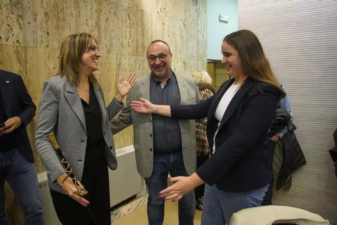 Les imatges de la presa de possessió de la nova alcaldessa de Salt, Cristina Alarcón