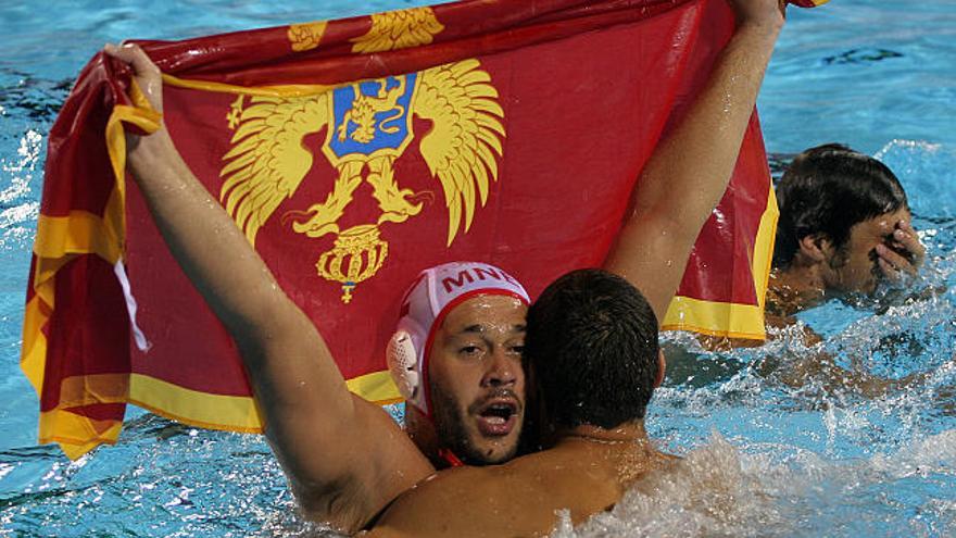 Éxito. Montenegro derrotó a Serbia tras una prórroga: 6-5.