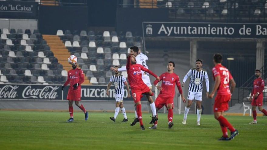 El Alcoyano promete en Badajoz volver a ser el equipo revelación de la Copa del Rey (0-3)