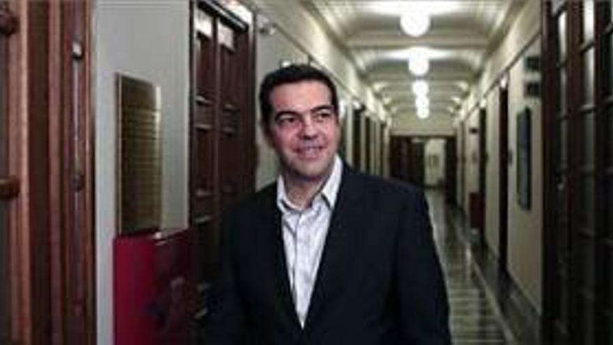 Tsipras afirma que &quot;lo difícil empieza ahora&quot; en la negociación con la UE