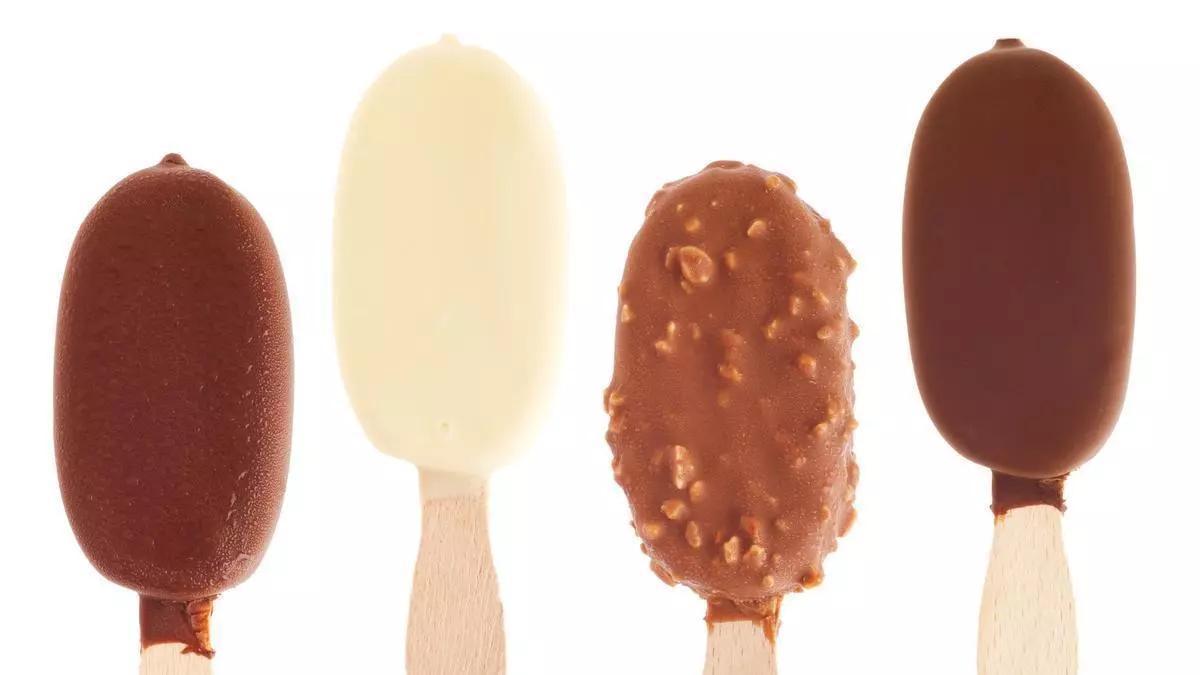 Estos son los peores helados bombón del supermercado, según la OCU.