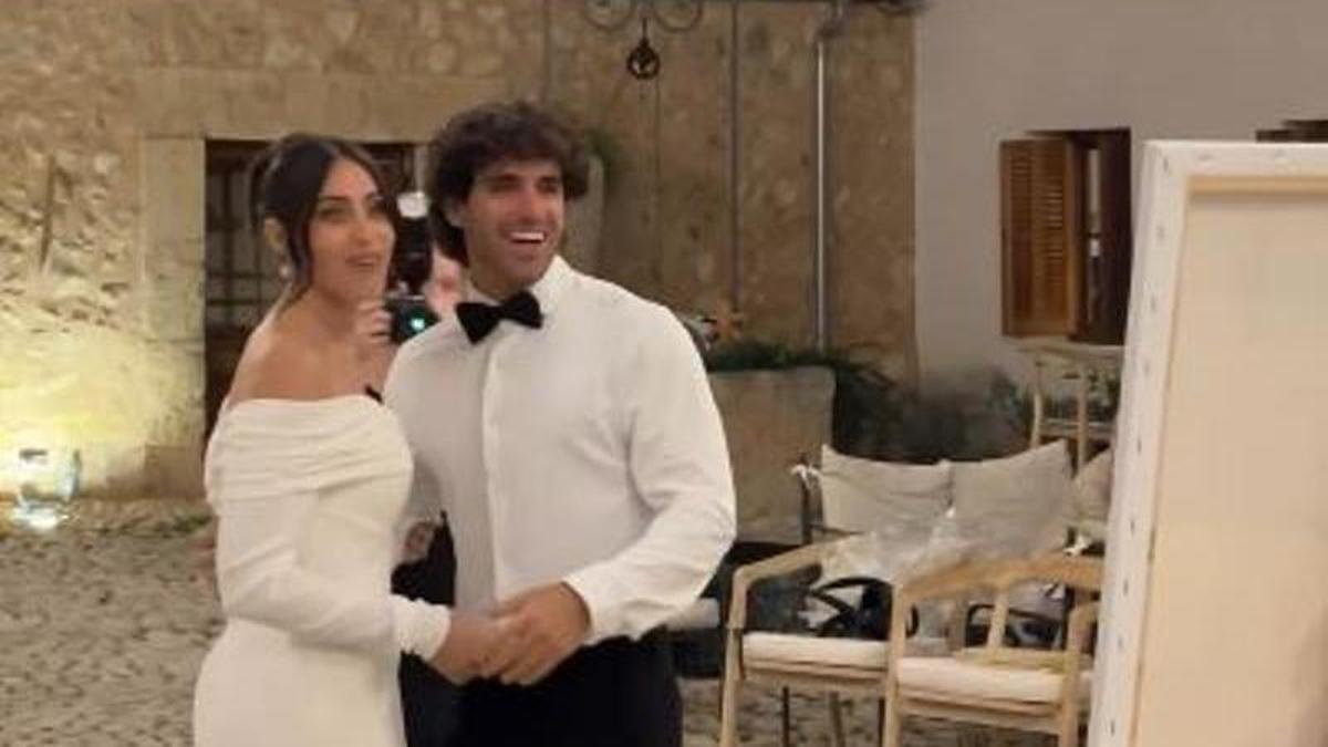 La supuesta boda de Paola y Andreu (‘La isla de las tentaciones’) que ha engañado a medio internet: todo era una sesión de fotos en Mallorca