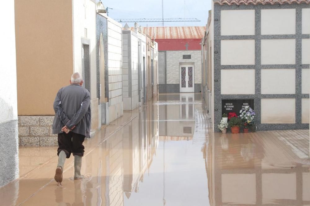 La UME monta su base en Los Alcázares para ayudar