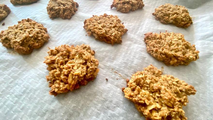 Galletas de avena y manzana