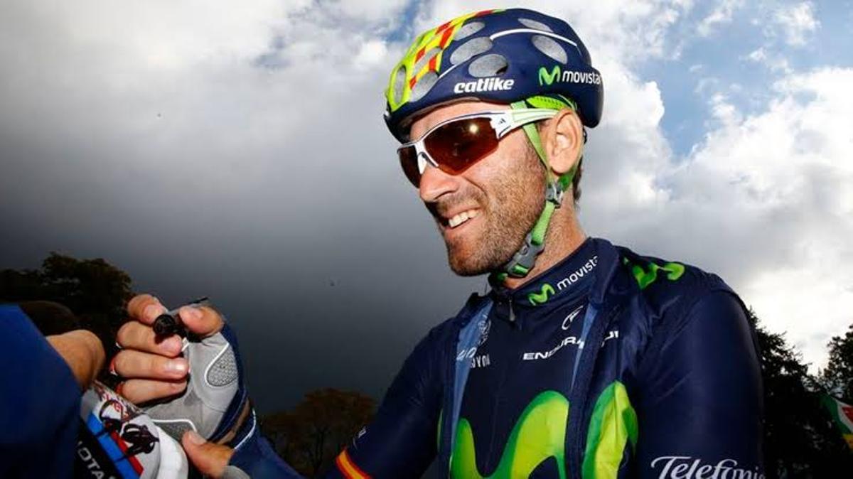 Alejandro Valverde, ciclista profesional