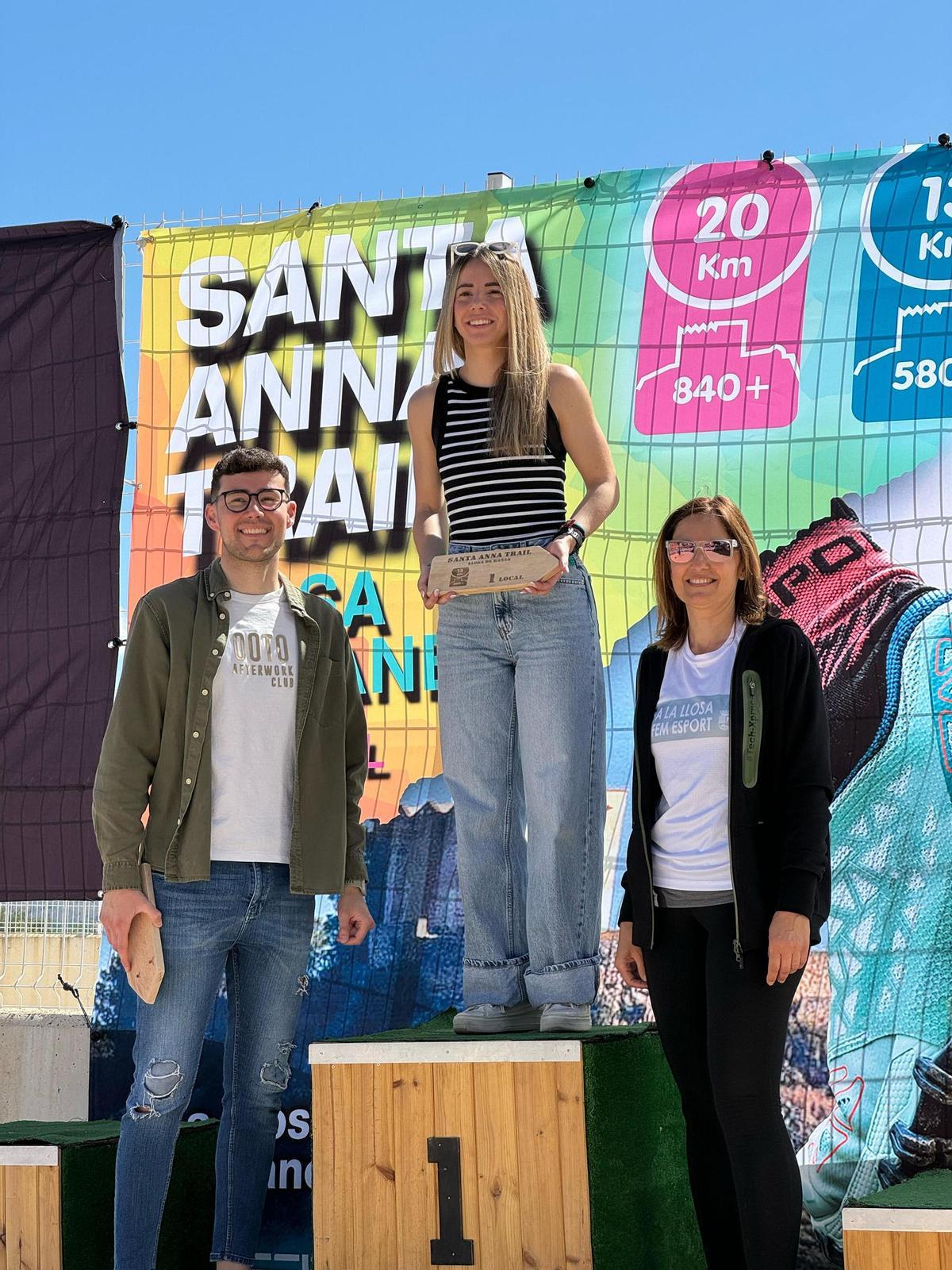 La primera clasificada local de la 13k de la Santa Anna Trail de la Llosa.