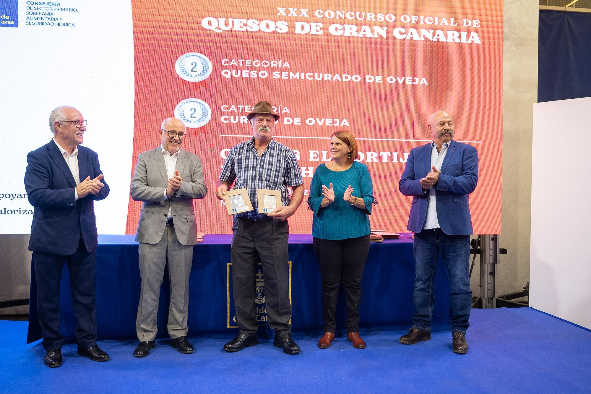 Entrega de premios de los concursos oficiales de queso y vino de 2023