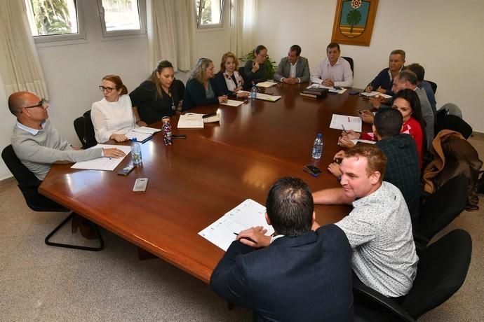 28/03/2020 VECINDARIO. SANTA LUCIA DE TIRAJANA.   Primer día de trabajo de los ediles del nuevo Pacto de Gobierno. Fotógrafa: YAIZA SOCORRO.  | 02/03/2020 | Fotógrafo: Yaiza Socorro