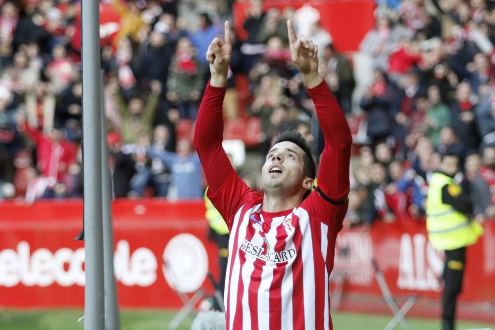 El partido entre el Sporting y la Cultural Leonesa, en imágenes