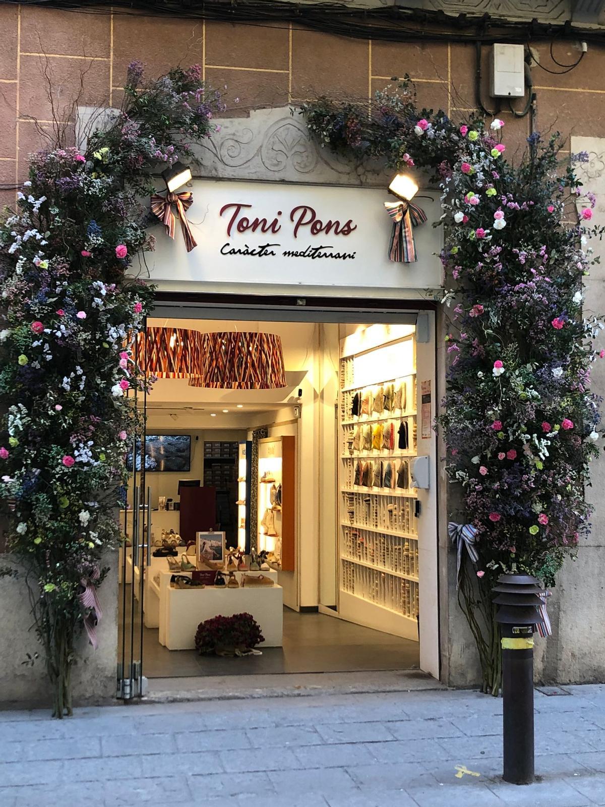 La botiga Toni Pons del carrer Santa Clara de Girona va guanyar el concurs de l'any passat.