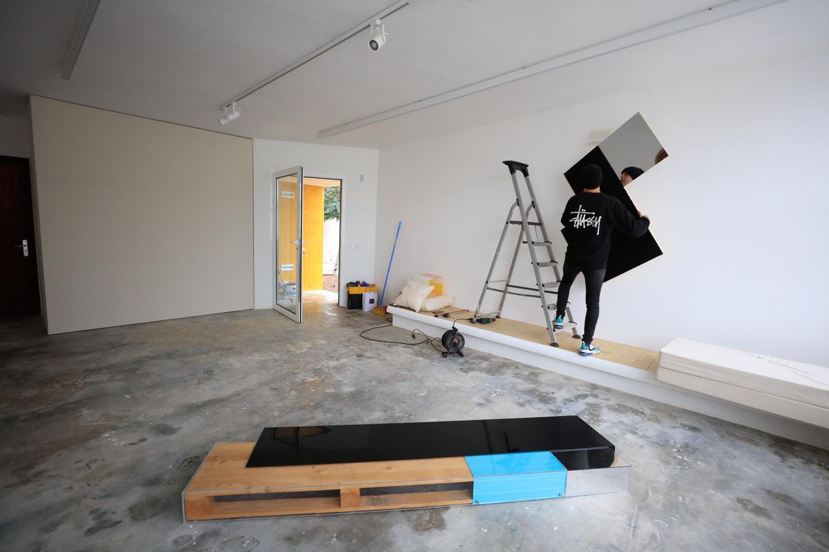 La obra del artista ibicenco Bonet Vallribera dialoga con el Estudi Tur Costa La obra del artista ibicenco Bonet Vallribera dialoga con el Estudi Tur Costa