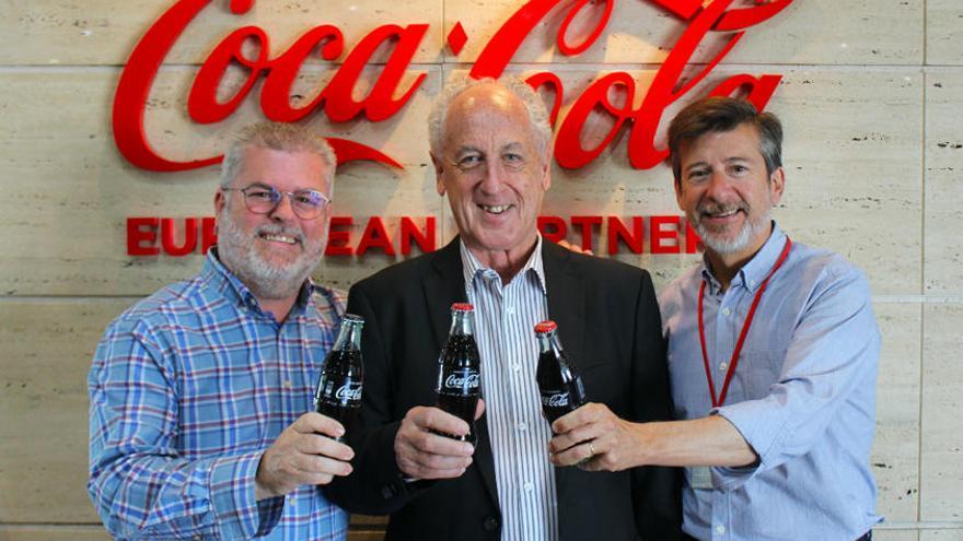 Paco Borao firmó el acuerdo con Coca-Cola.