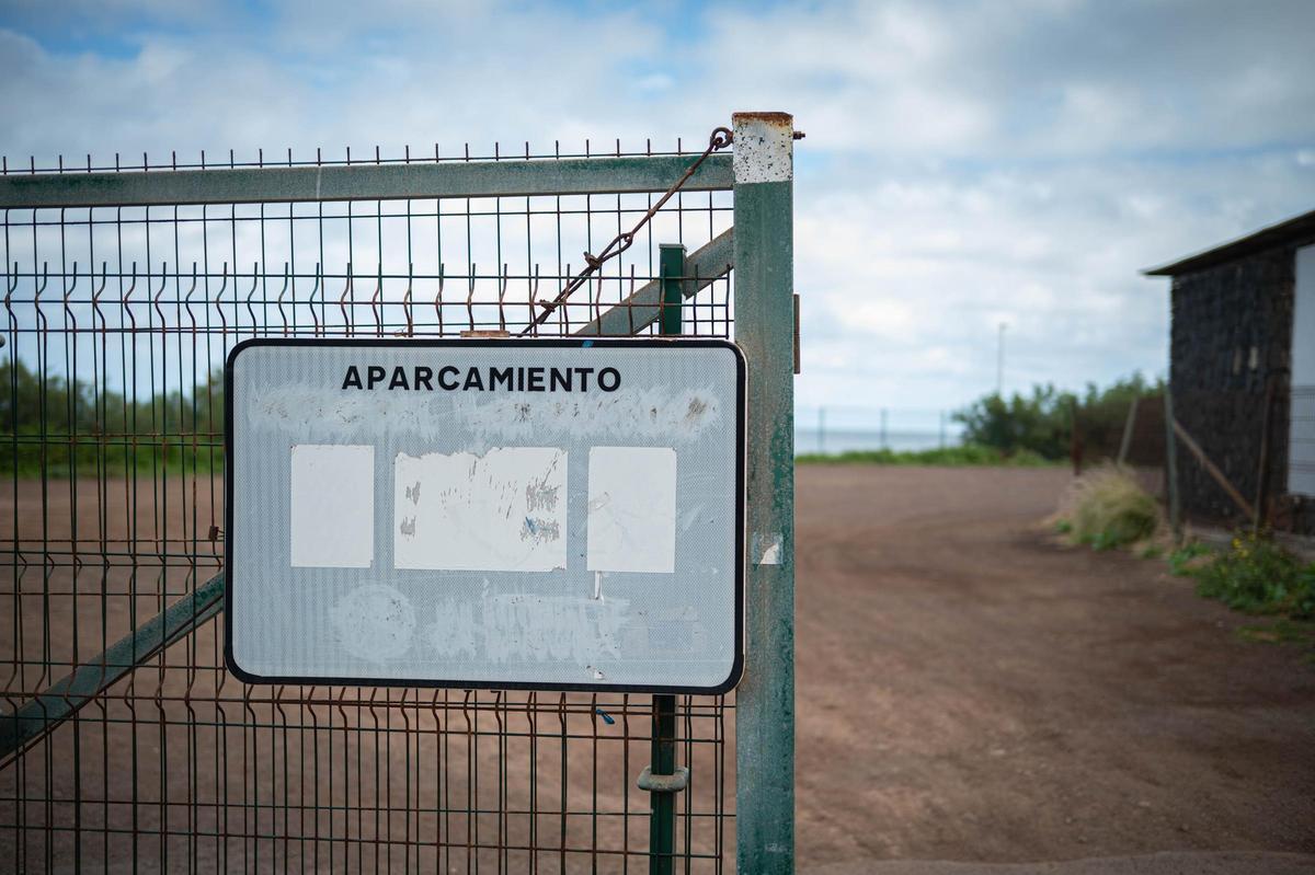 Aparcamiento de la Punta del Hidalgo, que pasará a tener acceso limitado