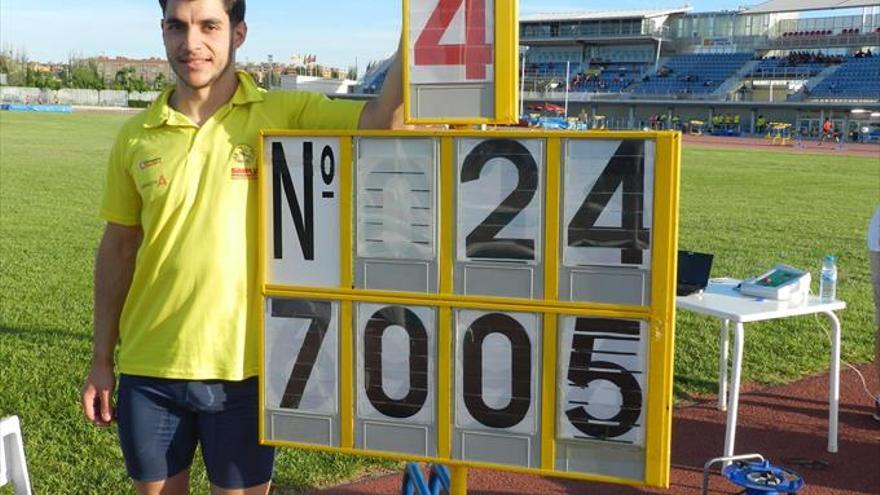 Aragüés hace historia