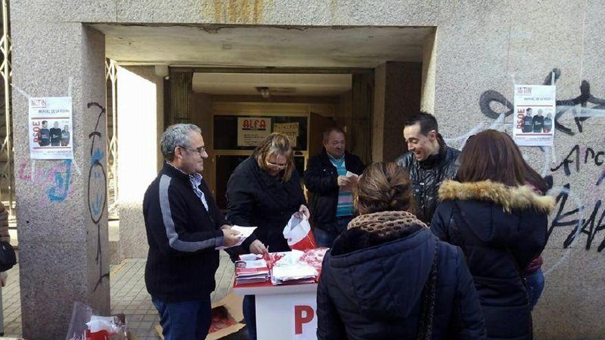 El PSOE, en las calles de Benavente