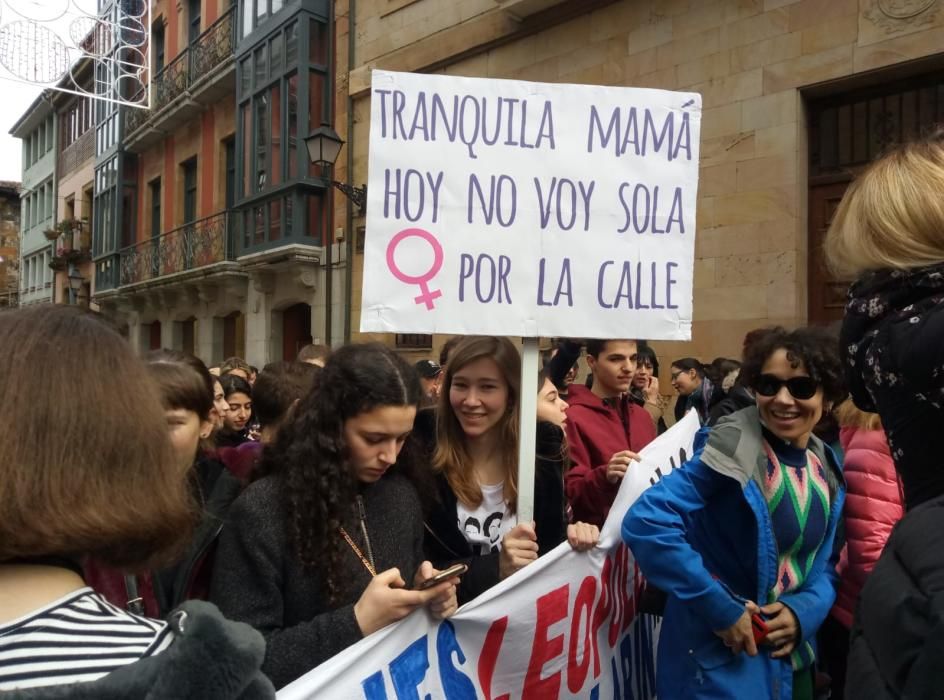 8-M en Asturias: El feminismo inunda las plazas