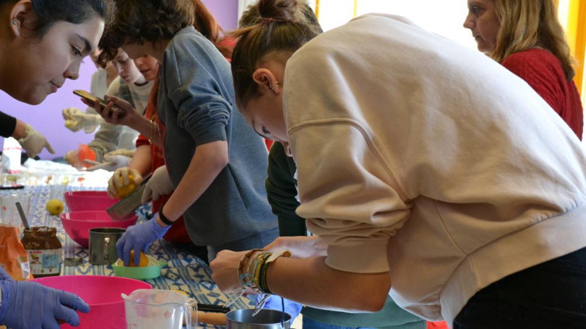 Una fotografía del IES Antoni Maura.