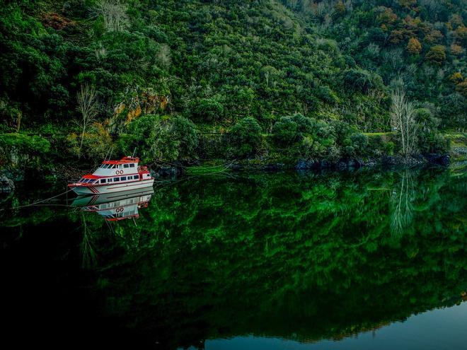 Río Sil, Ribeira Sacra, Galicia