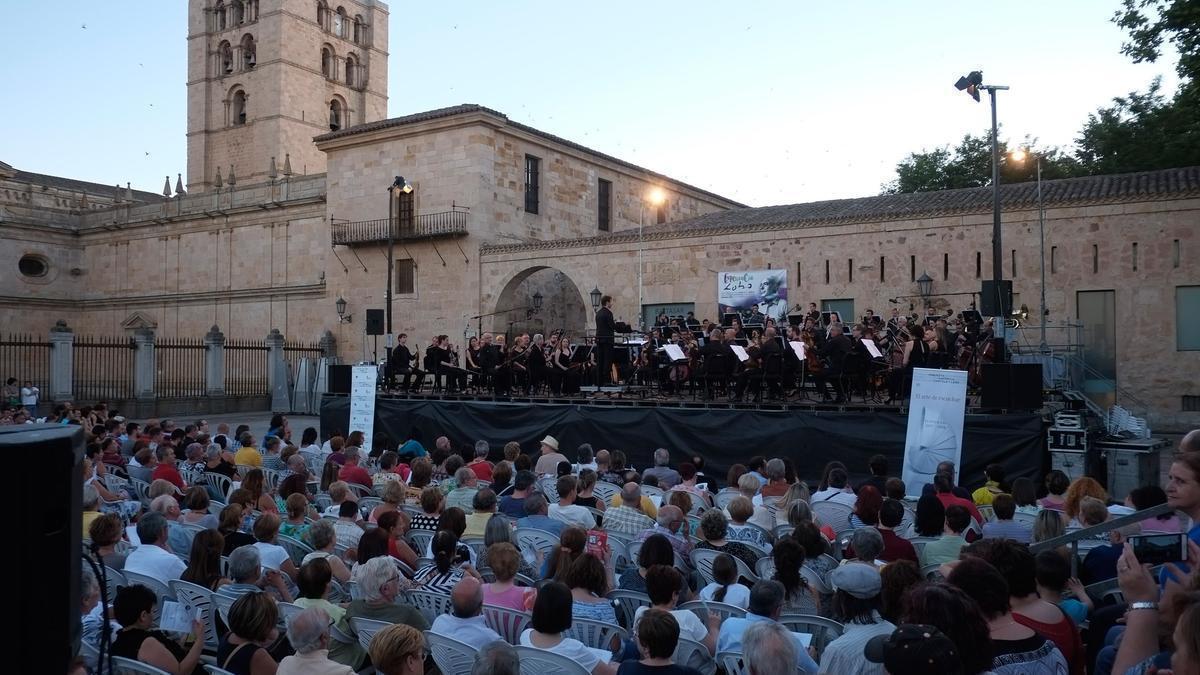 Una actuación en veranos anteriores de la Orquesta Sinfónica de Castilla y León.