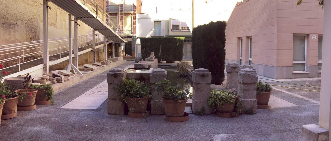 Estado actual del jardín arqueológico del centro cultural La Mercé, en Burriana.