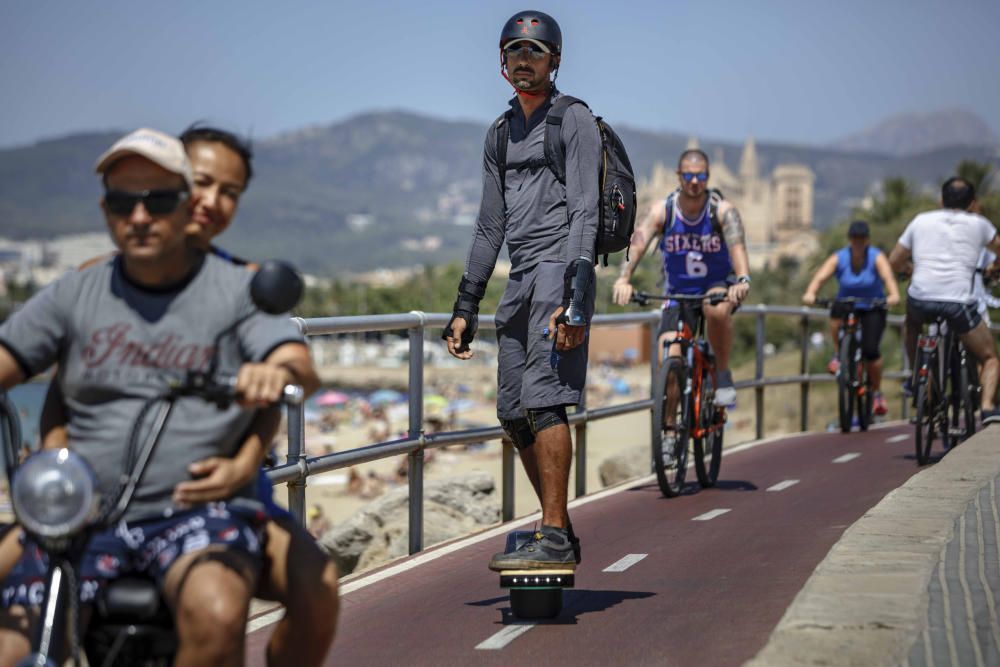 Los vehículos eléctricos personales, cada vez más habituales en Palma