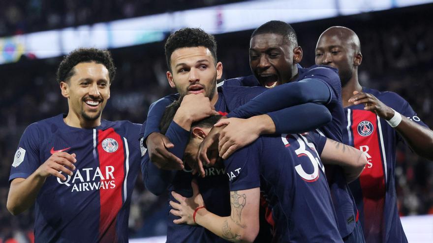 Ligue 1 - Paris Saint-Germain vs Olympique Lyon