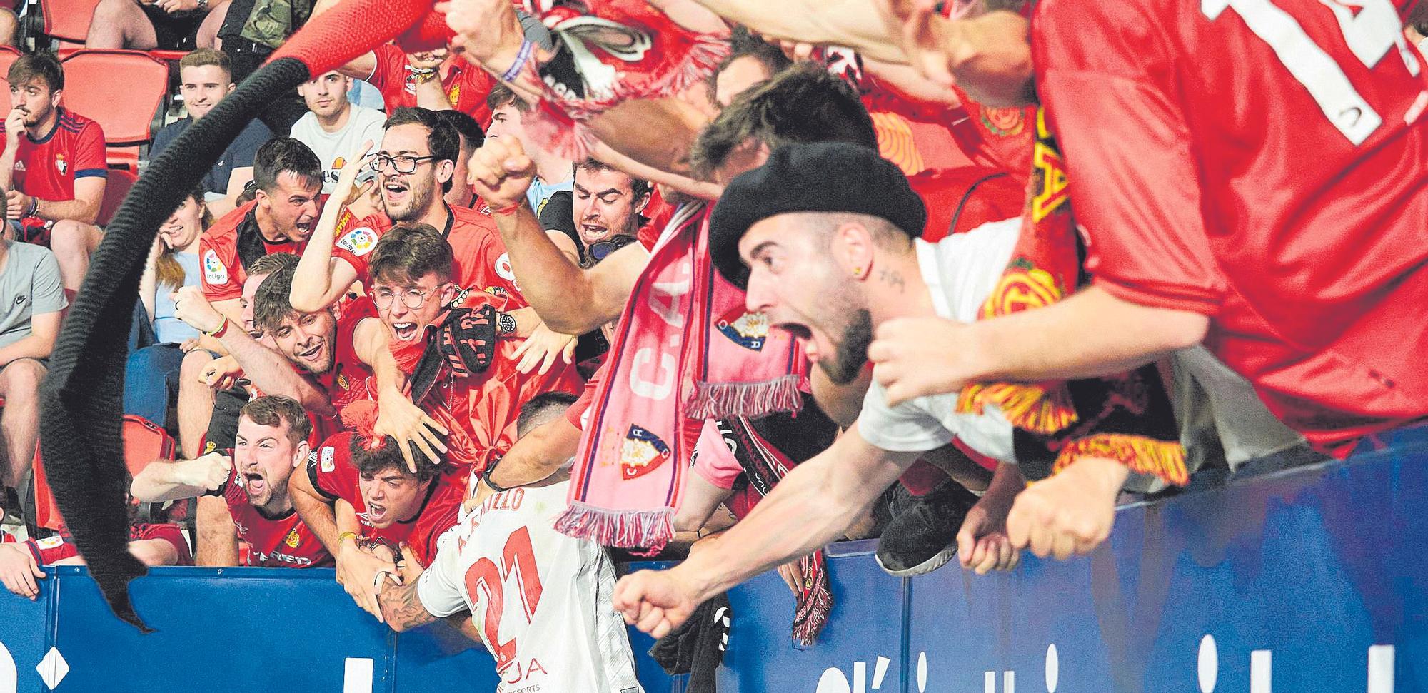 RCD Mallorca: Búscate en las mejores fotos de una afición de Primera